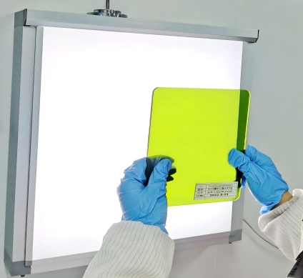 Green Laser Safety Polycarbonate.jpg