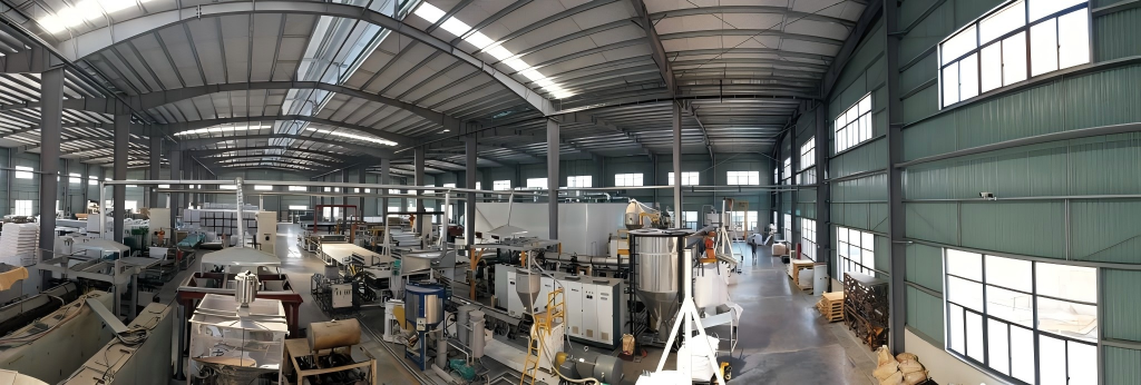 Polycarbonate Extruding